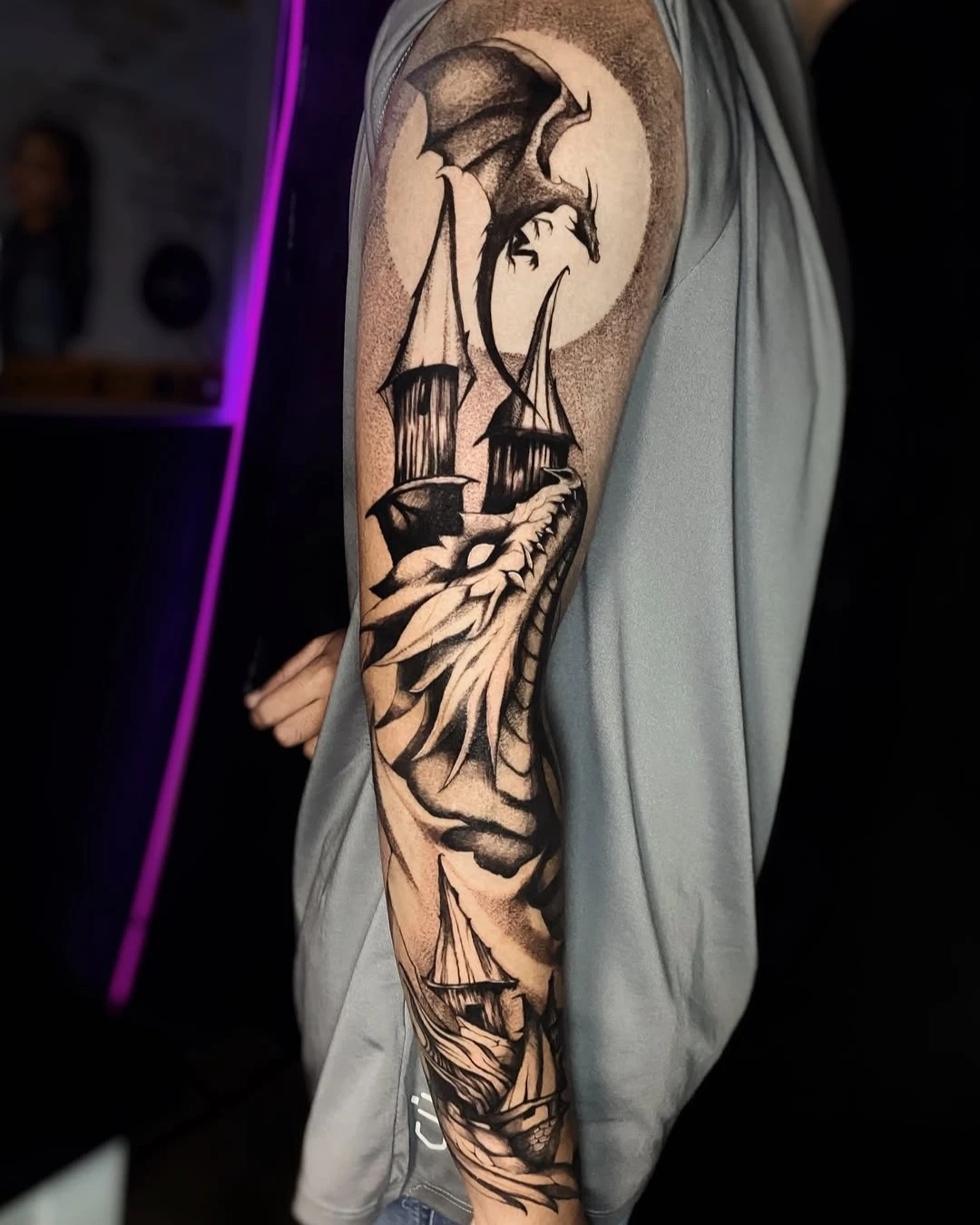 SPARK ARTISTS-INKMASTERMeet valortegatattoo Bold visions refined lines and powerful 4