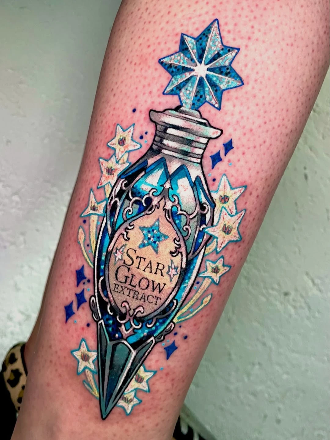 We are proud of working together with the amazing artist siamesescalante by SPARK INK Pro 2